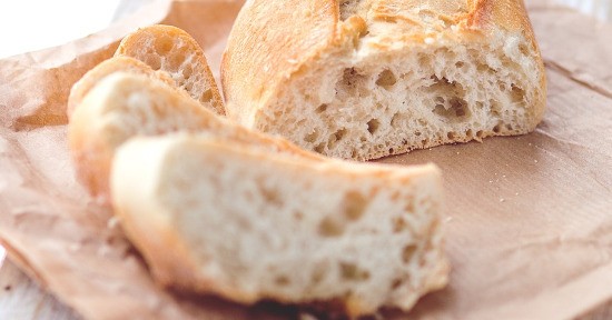 Il pane comune è realizzato con la farina di tipo 00
