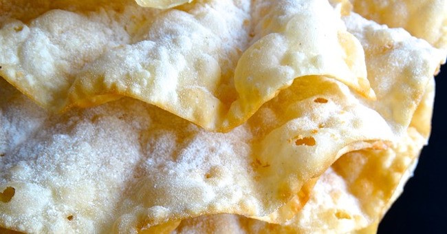 Chiacchiere di Carnevale senza uova e burro - GreenStyle