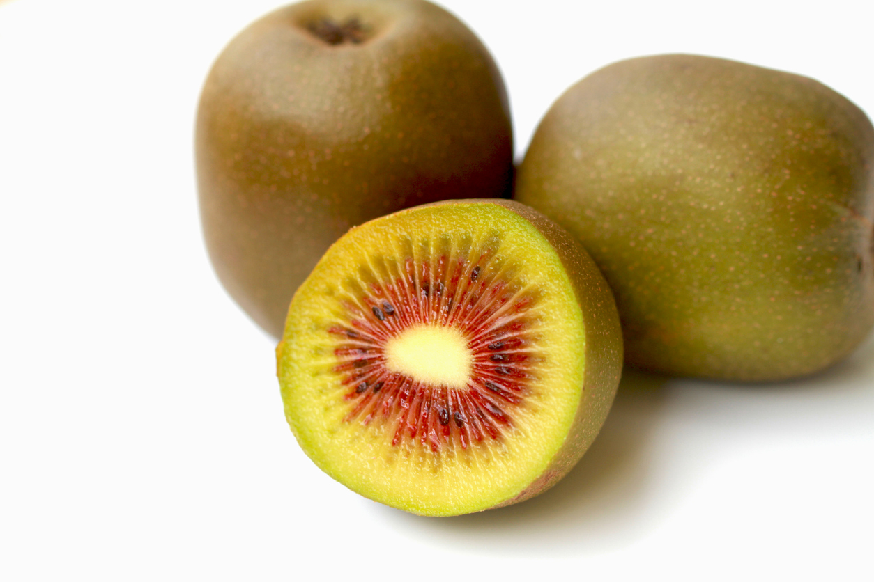 Kiwi rosso 5 incredibili proprietà di questo frutto